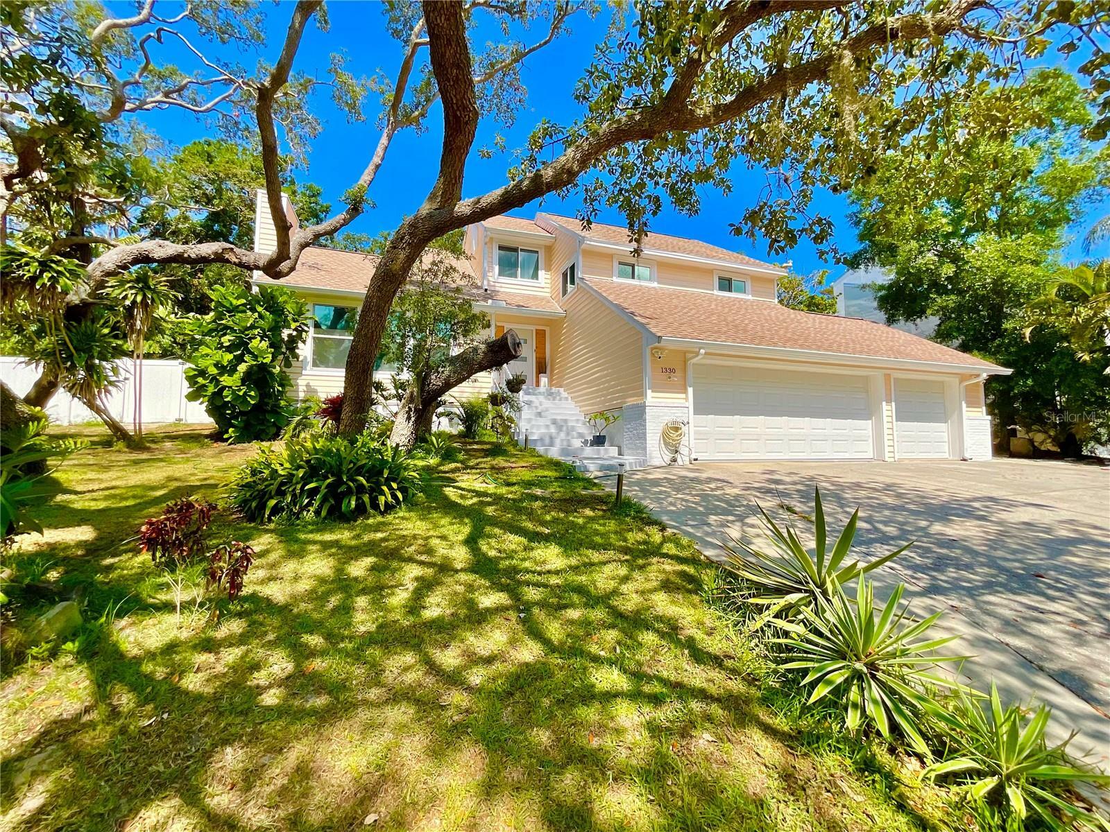 1330 Belcher Drive  Tarpon Springs FL 34689 photo