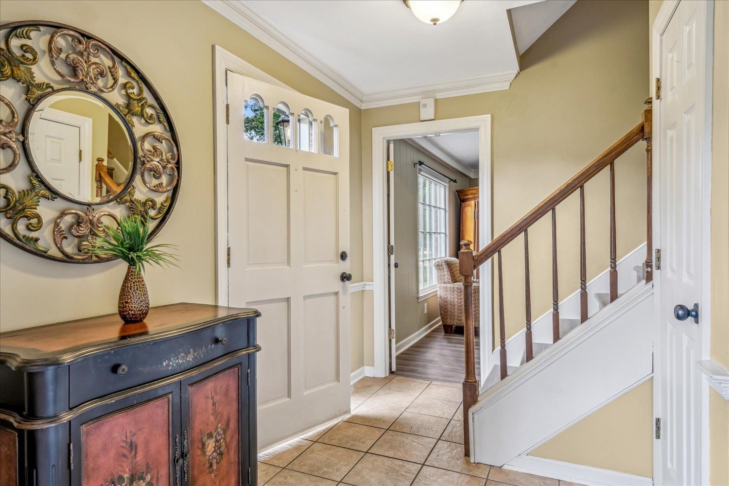Property Photo: 1075 Fredericksburg Cv TN 38017