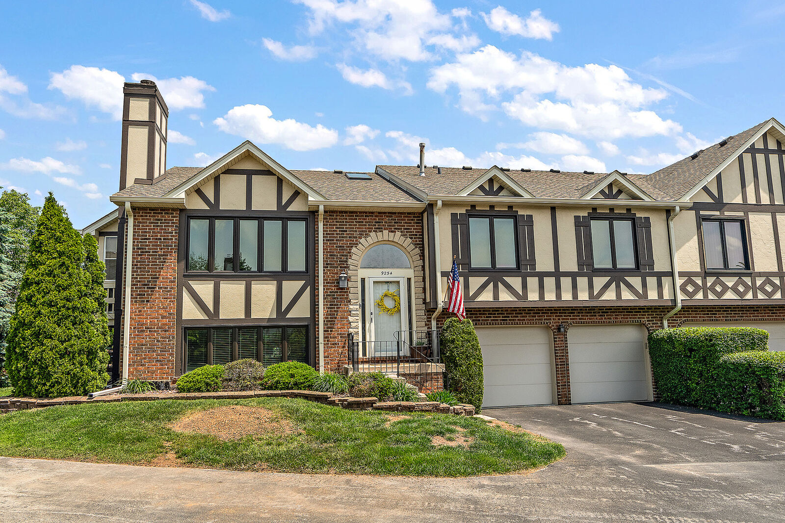 Property Photo: 9254 Windsor Parkway IL 60487