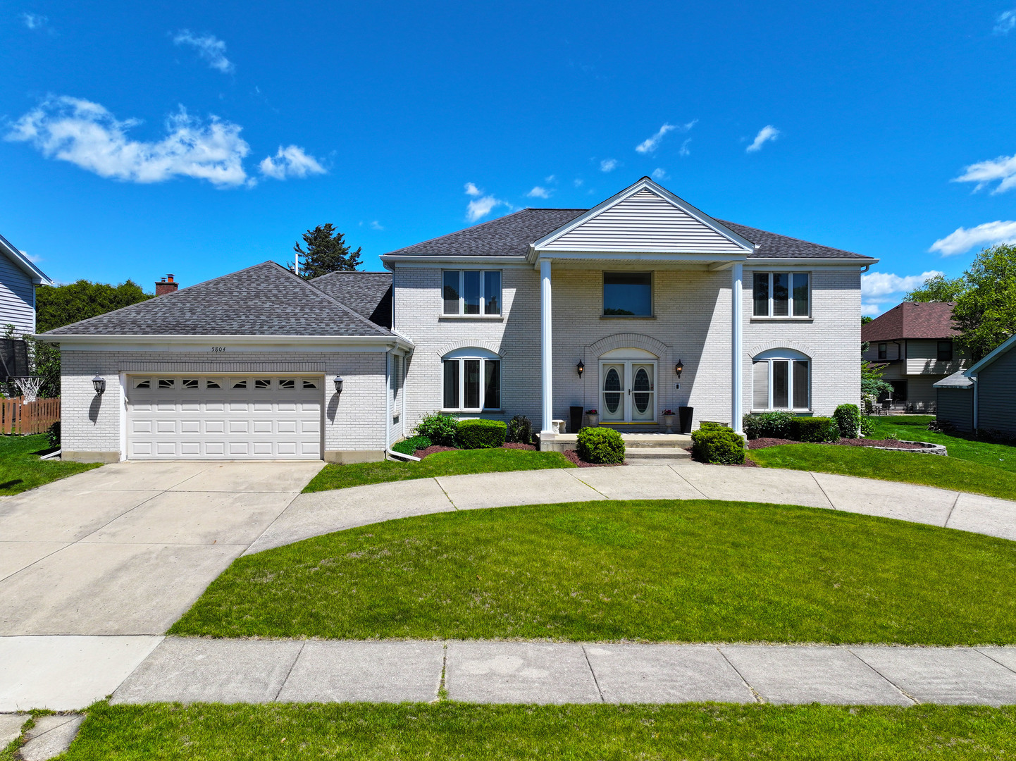Property Photo: 5804 N Corona Drive IL 60067