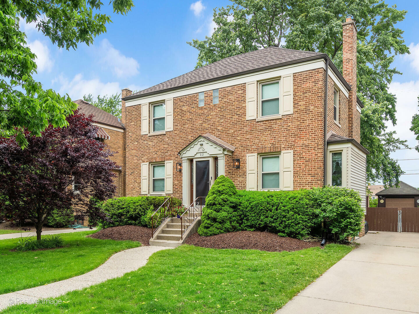 82 Northgate Road  Riverside IL 60546 photo
