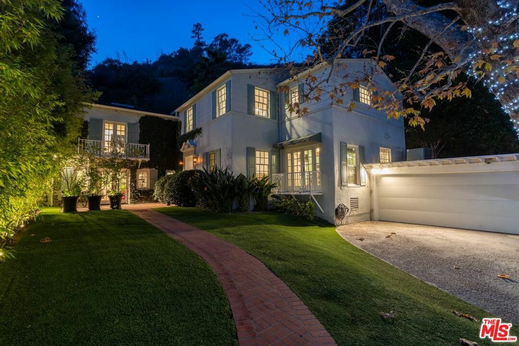 2055 Outpost Drive  Los Angeles CA 90068 photo