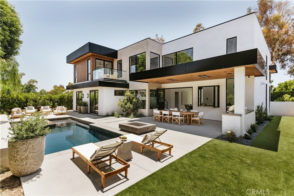 Property Photo: 2321 Mesa Drive CA 92660