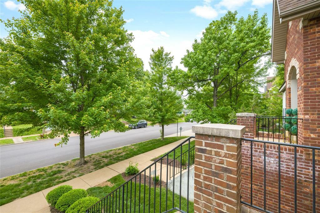 Property Photo: 7023 Lindenwood Place MO 63109