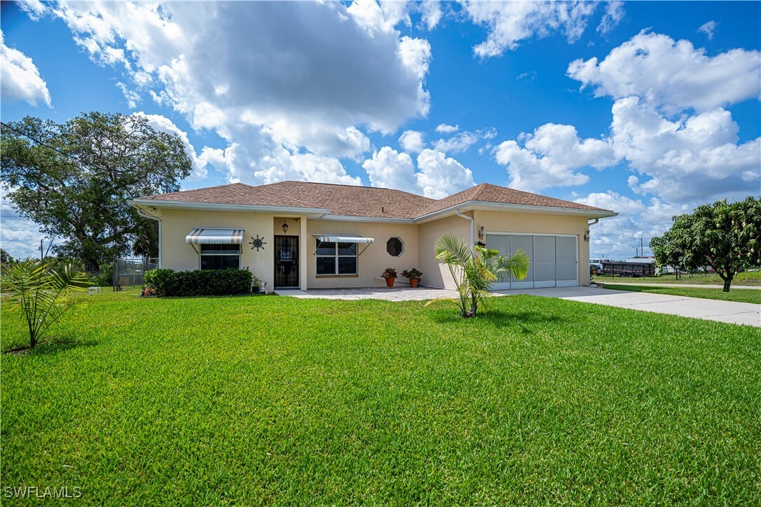 Property Photo: 1115 Comet Avenue FL 33935