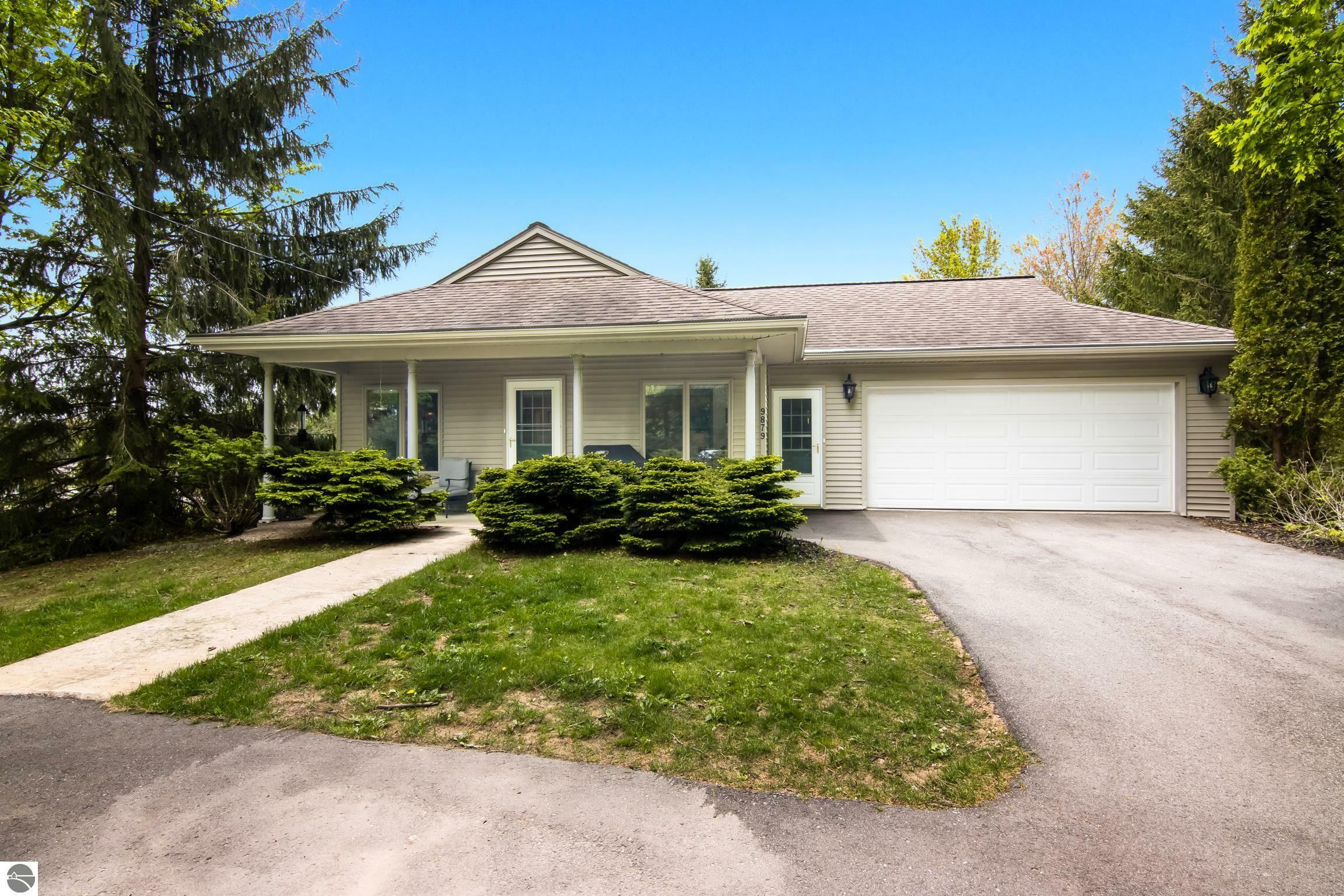Property Photo: 9879 US-131, NE MI 49659