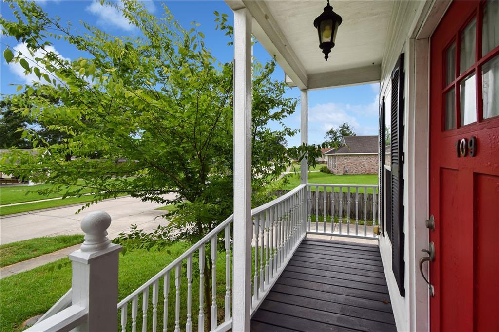 Property Photo:  109 Norton Avenue  LA 70032 