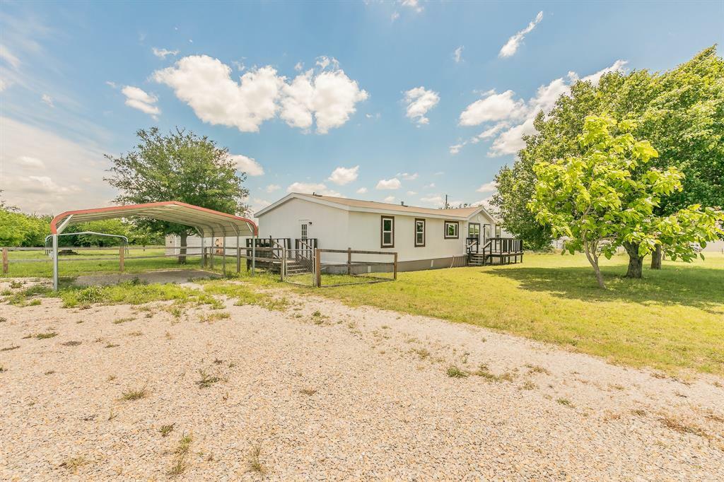 Property Photo:  249 Private Road 4434  TX 76078 