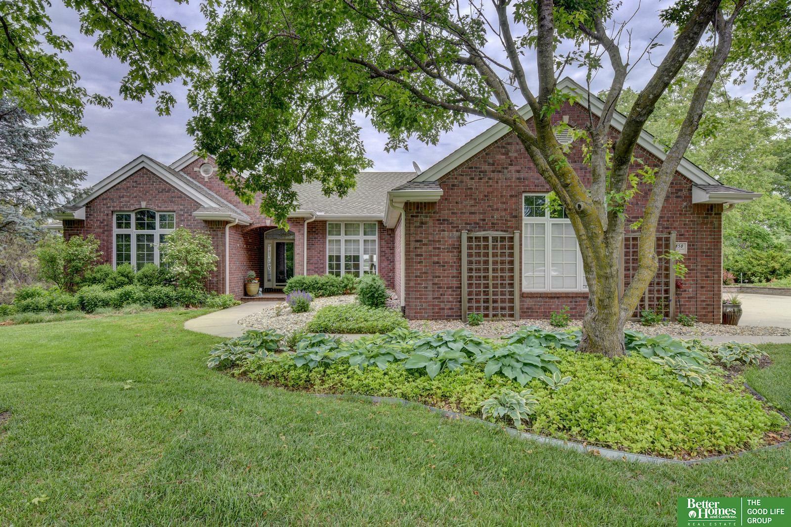 5850 Country Squire Plaza  Omaha NE 68152 photo