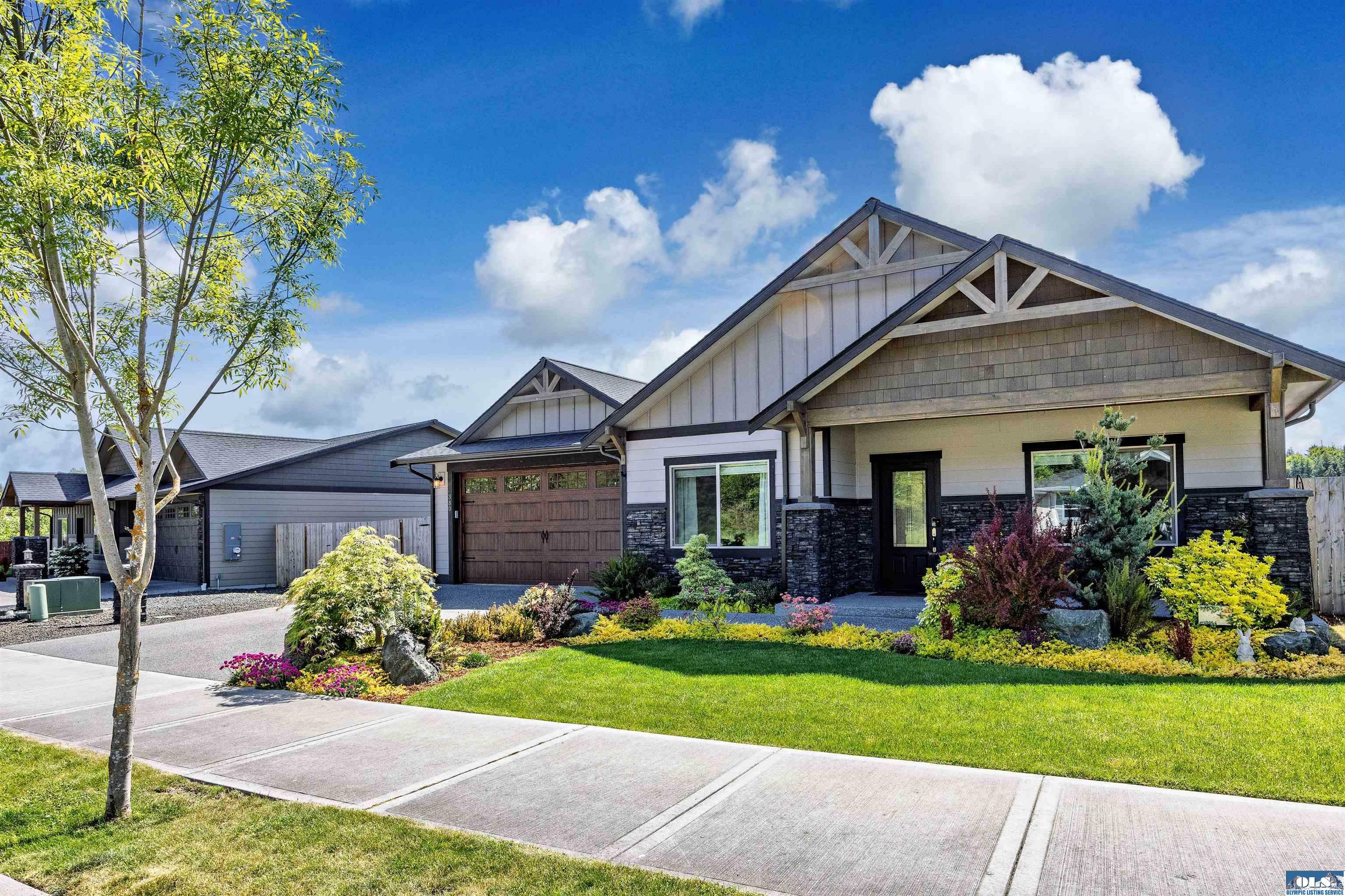 Property Photo: 380 Broadmoor Street WA 98382