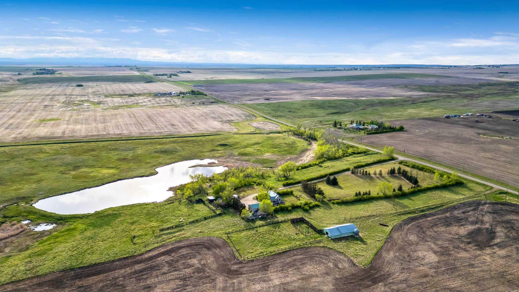Property Photo: 241065 Twp Road 182 Township E AB T0L 2B0