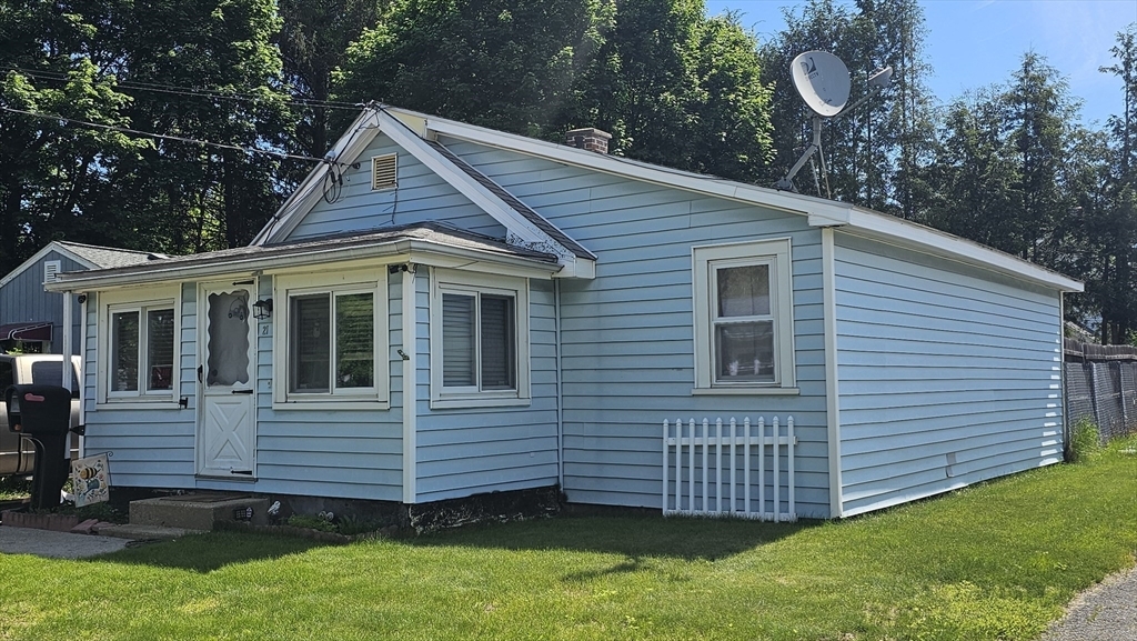 Property Photo: 21 Eagle MA 01082