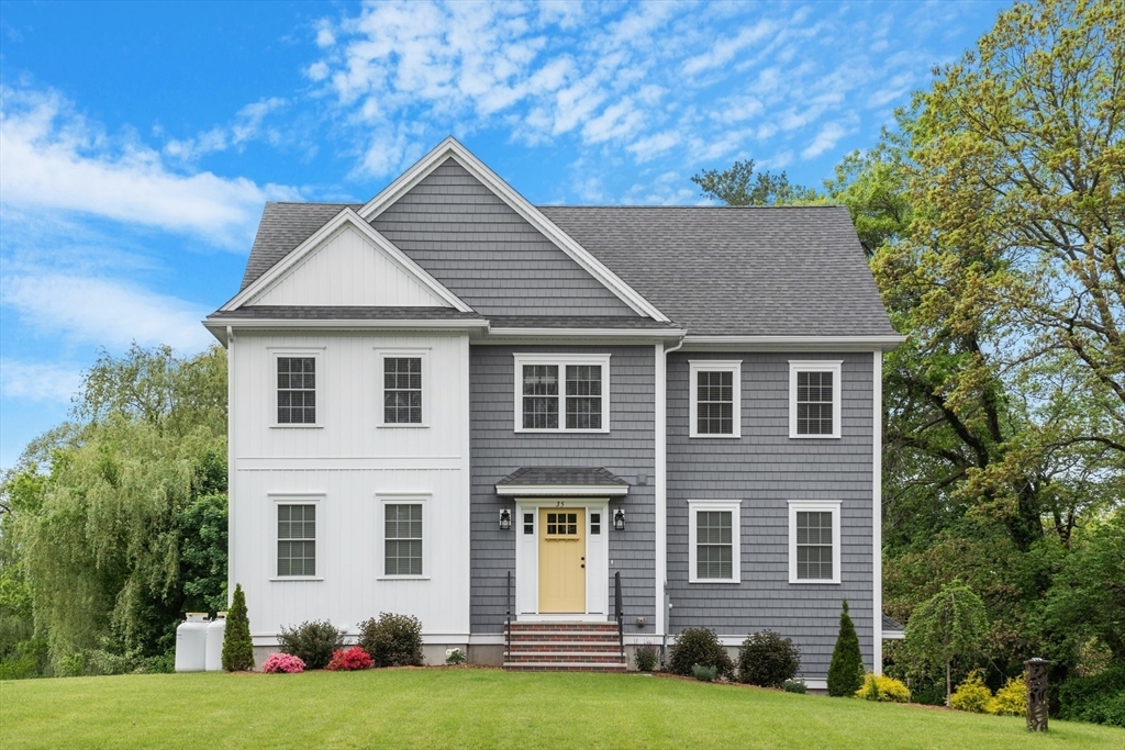 35 Lucaya Cir  Wilmington MA 01887 photo