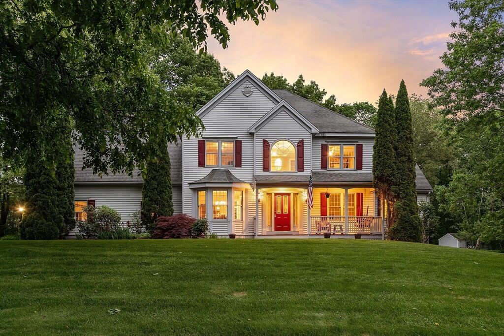 Property Photo:  2 Butterfield Lane  MA 01886 