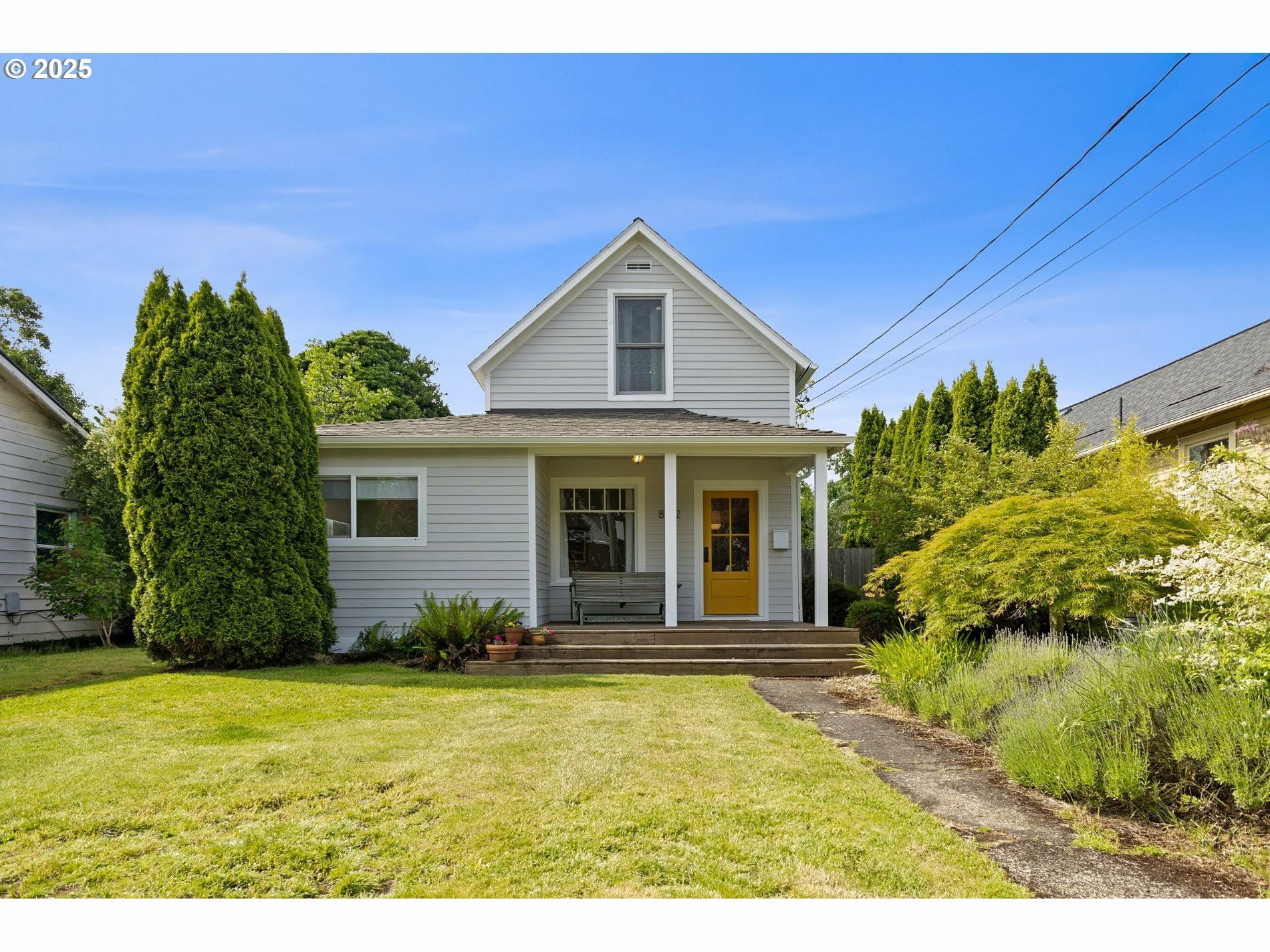 852 NE Emerson St  Portland OR 97211 photo