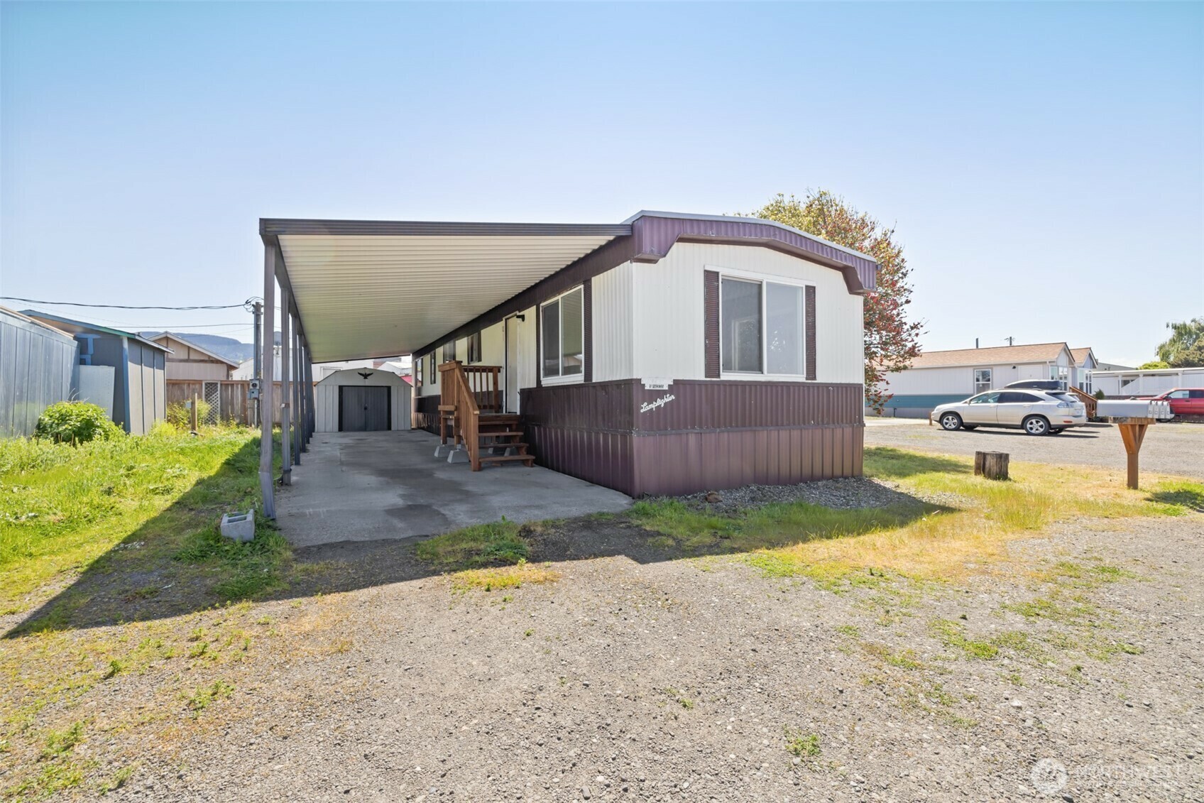 Property Photo: 201 N 5th Street 35 WA 98382