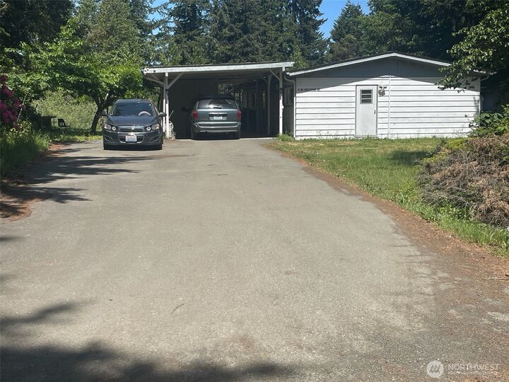 91 E Southlake Drive  Shelton WA 98584 photo