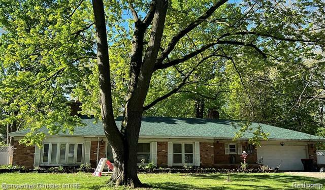Property Photo: 20191 Woodburn Drive MI 48075