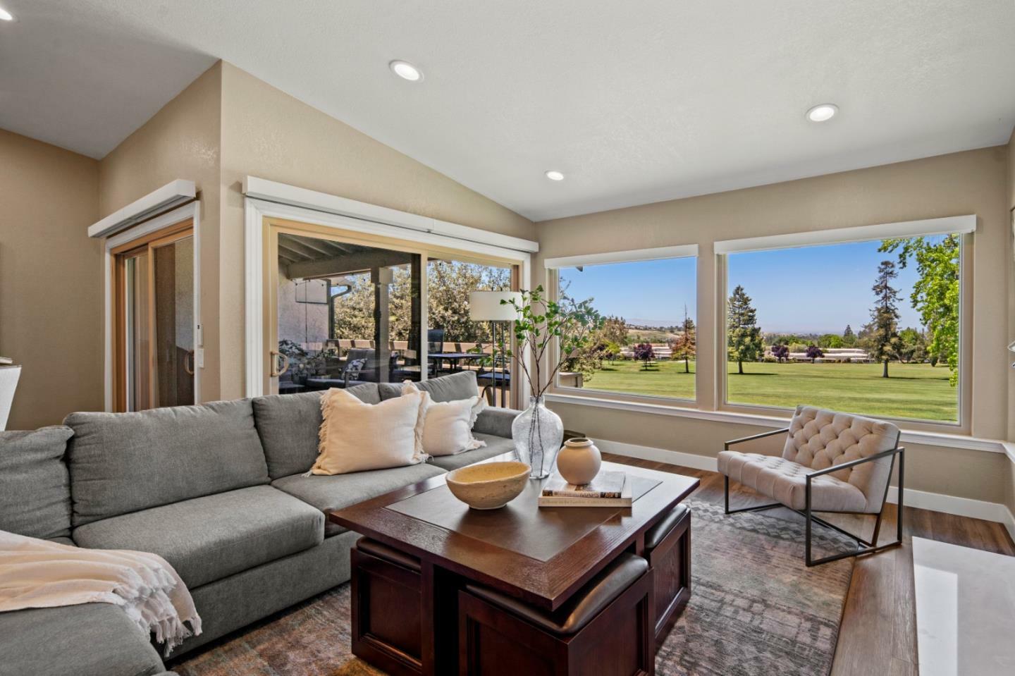 Property Photo:  7042 Via Valverde  CA 95135 