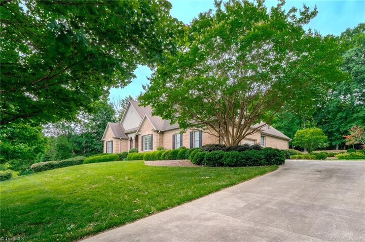Property Photo:  2809 Churchill Court  NC 27262 