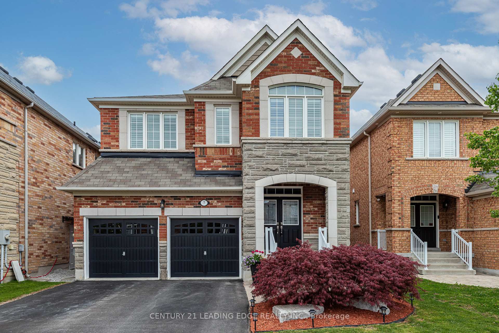Photo de la propriété: 7 McCann Crescent ON L3Z 0G5