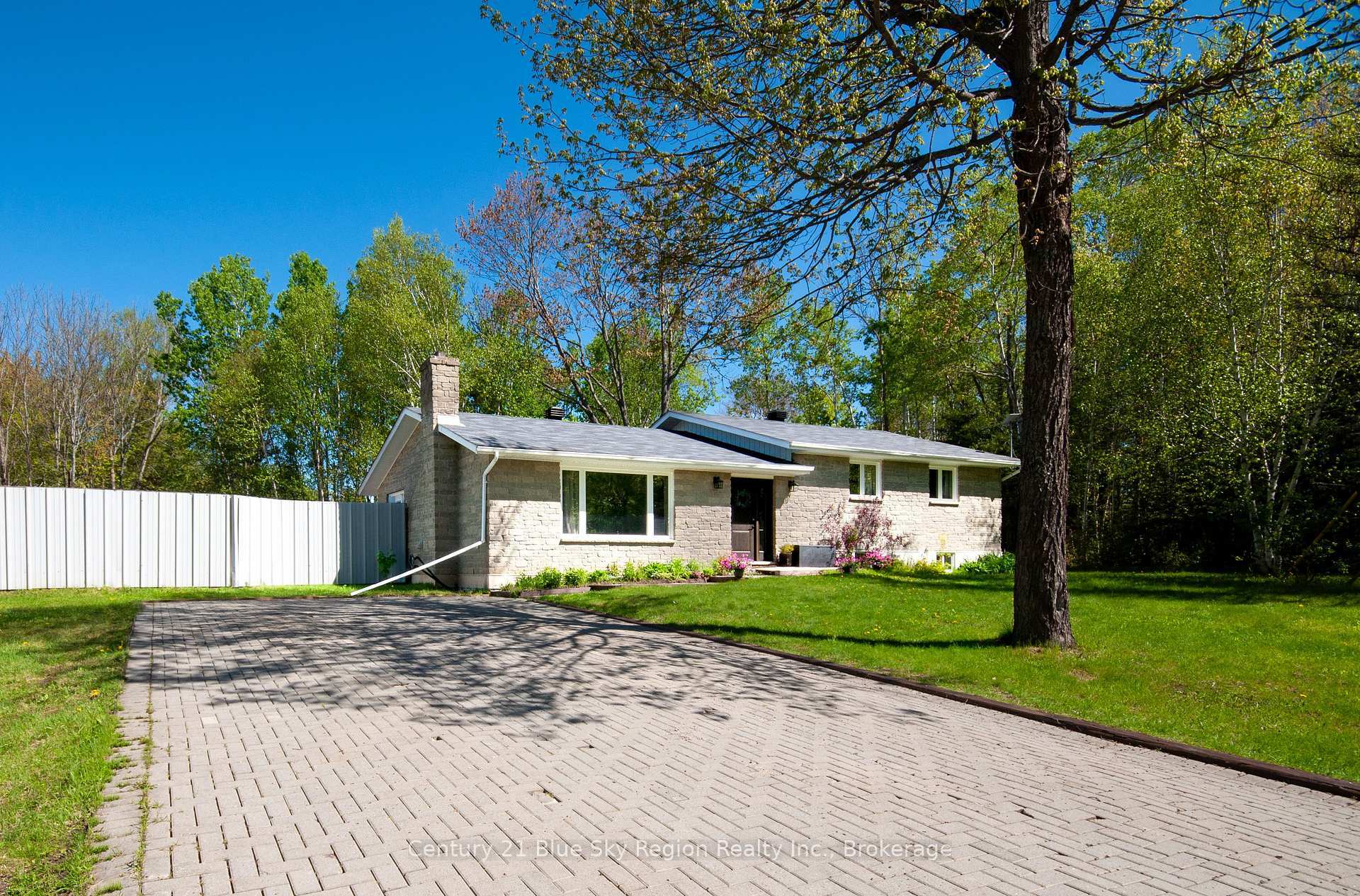 21 Denise Drive  East Ferris ON P0H 1B0 photo