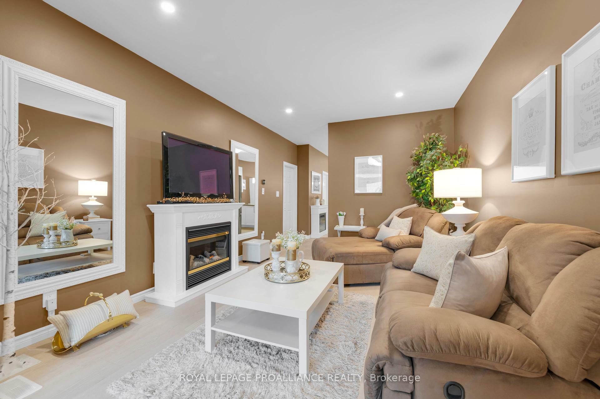 Property Photo: 47 Athabaska Drive ON K8N 0T1