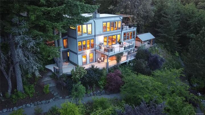 Property Photo:  6491 Pacific Dr  BC V9L 5S5 