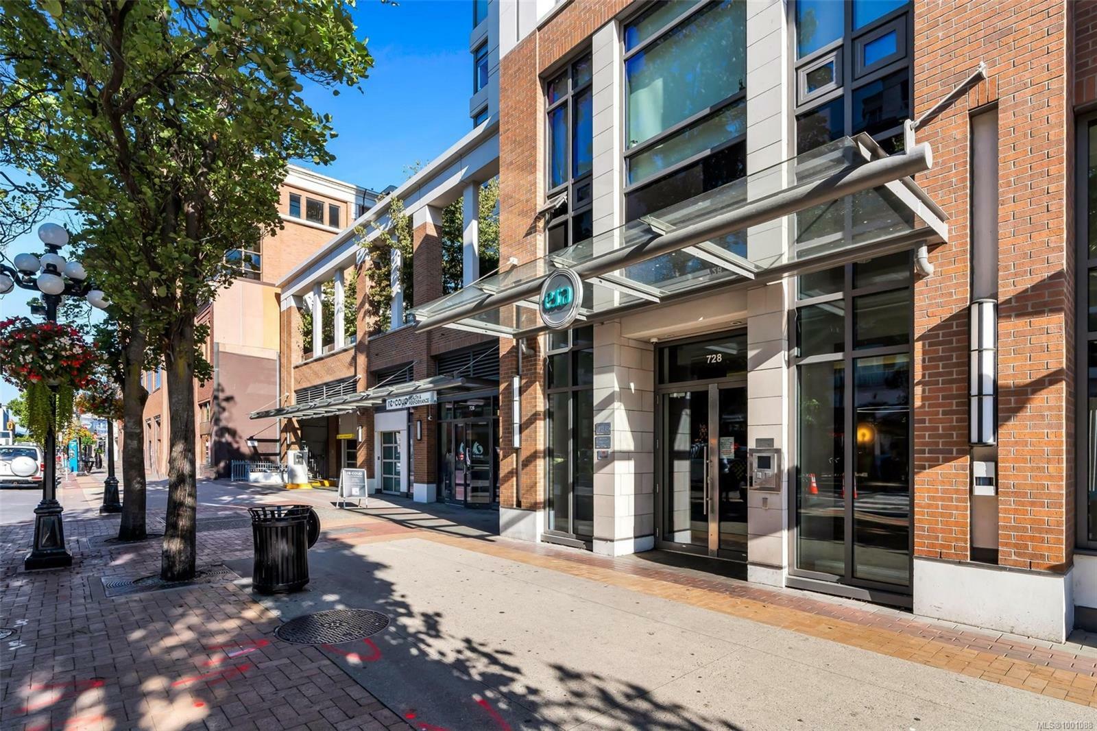 Property Photo: 728 Yates St 1502 BC V8W 0C8