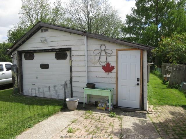 Photo de la propriété:  124 Wellington Street East  ON N7M 3P3 