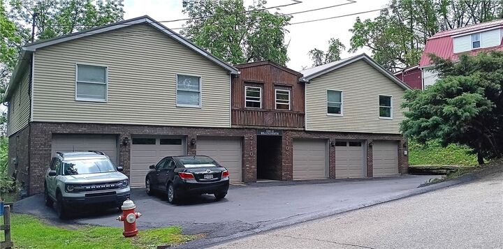 2108-2110 Hollingsworth Street  New Kensington PA 15068 photo