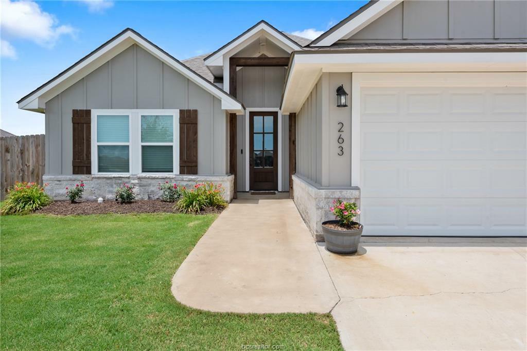 Property Photo:  263 Brazos Bend  TX 77879 