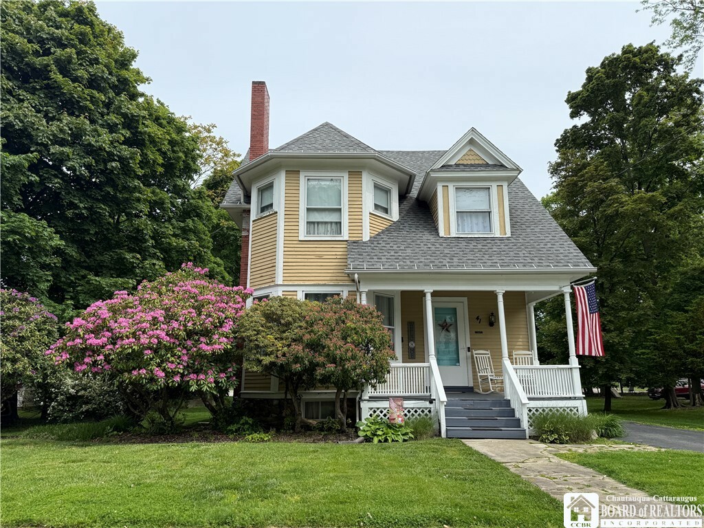 Property Photo: 41 Maple Avenue NY 14063