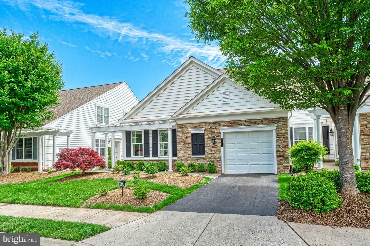 Property Photo: 44458 Maltese Falcon Square VA 20147