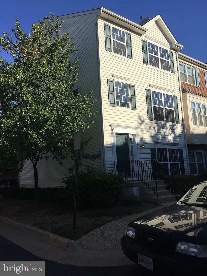 14120 Gabrielle Way  Centreville VA 20121 photo
