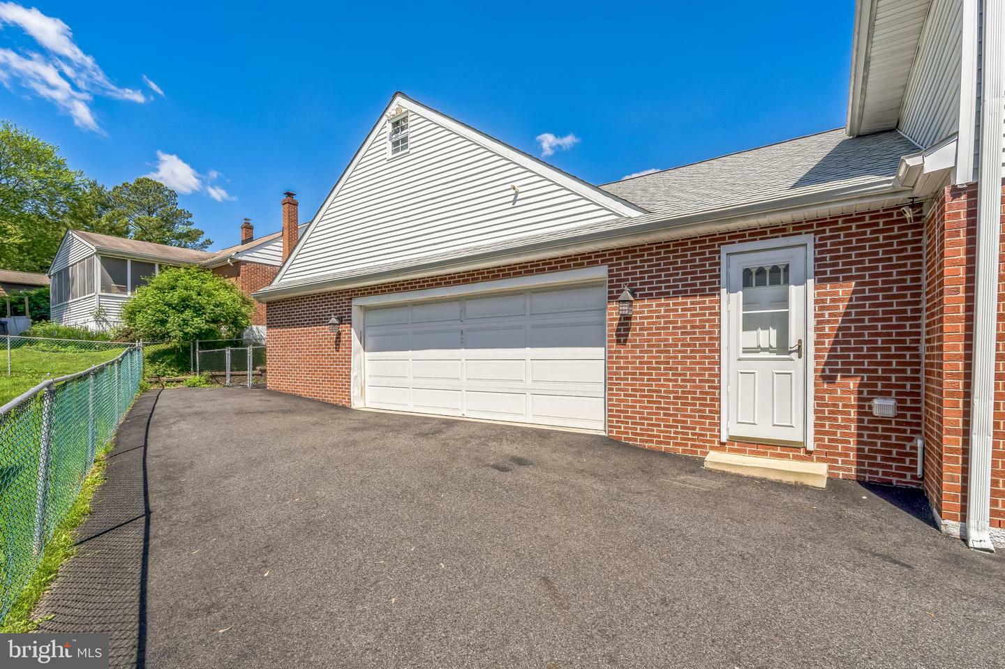 Property Photo:  504 Smyrna Avenue  DE 19809 