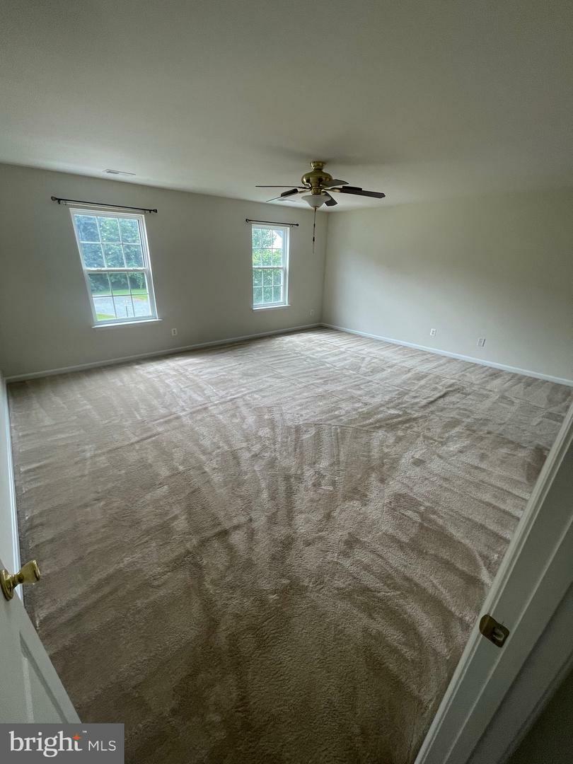 Property Photo: 1037 Bakersfield Lane VA 22401