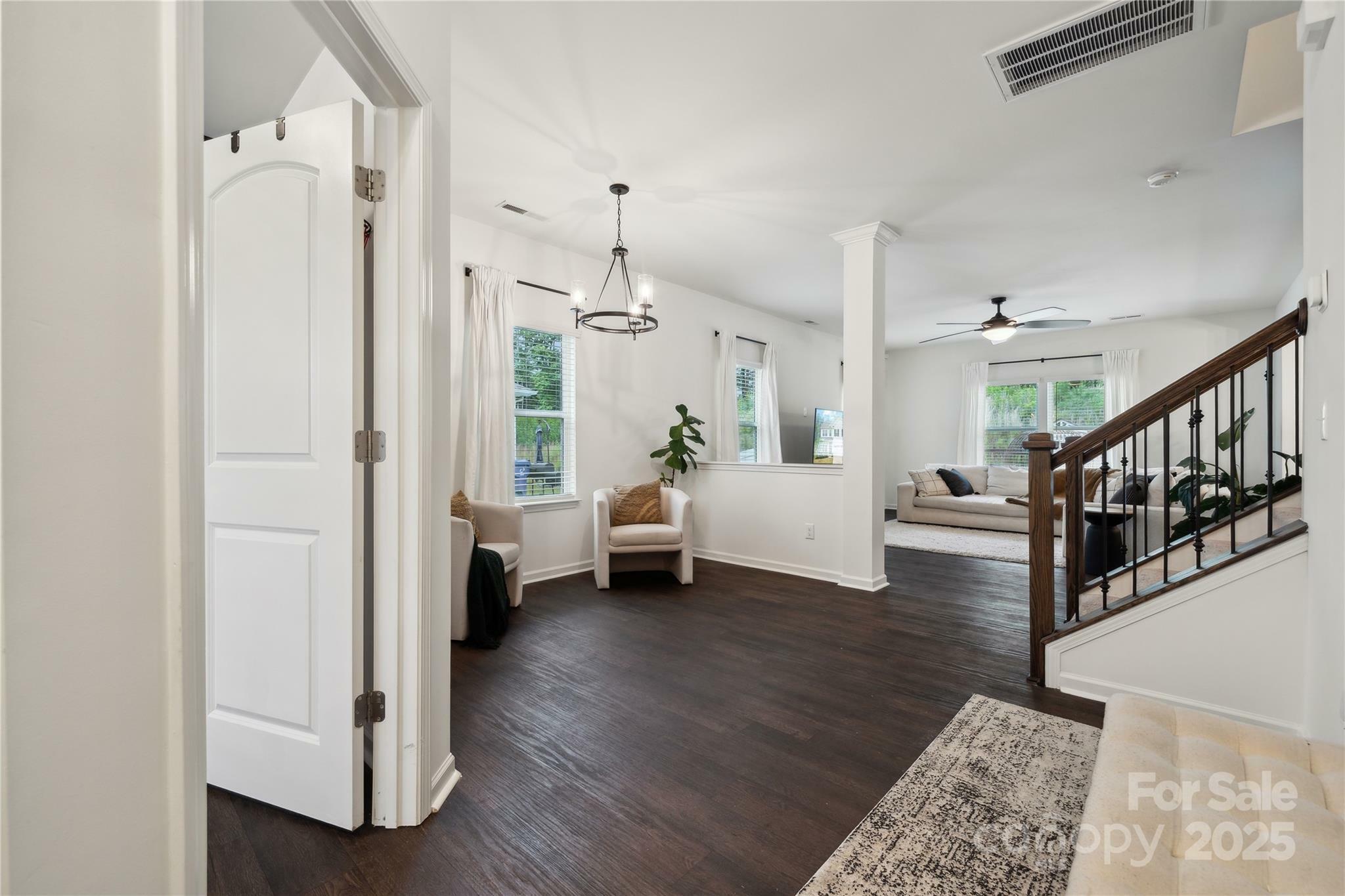 Property Photo: 5113 Saddleback Drive NC 28120