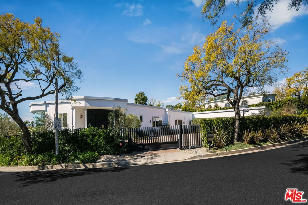 Property Photo: 580 Chalette Dr CA 90210