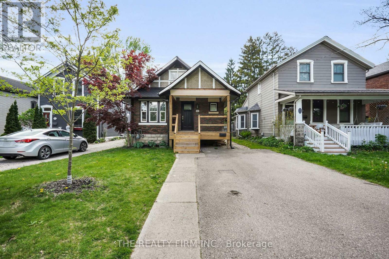 Property Photo: 863 Colborne Street North ON N6A 4A1