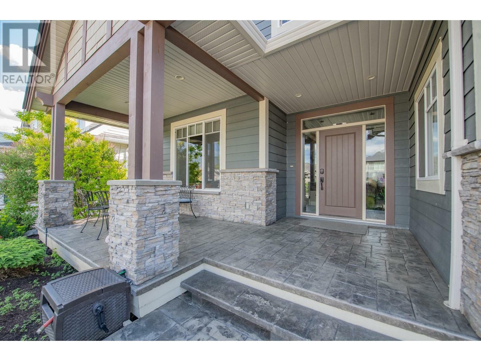 Property Photo: 3905 Rankine Place BC V4Y 0X9