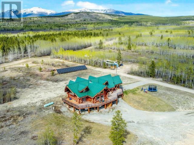 Photo de la propriété: 947 Takhini River Road YT Y1A 7A2