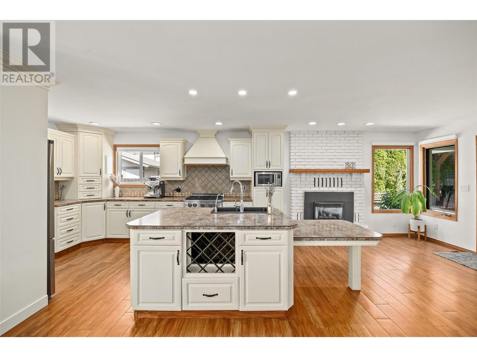 Property Photo: 1451 Oakridge Road BC V1W 3A8