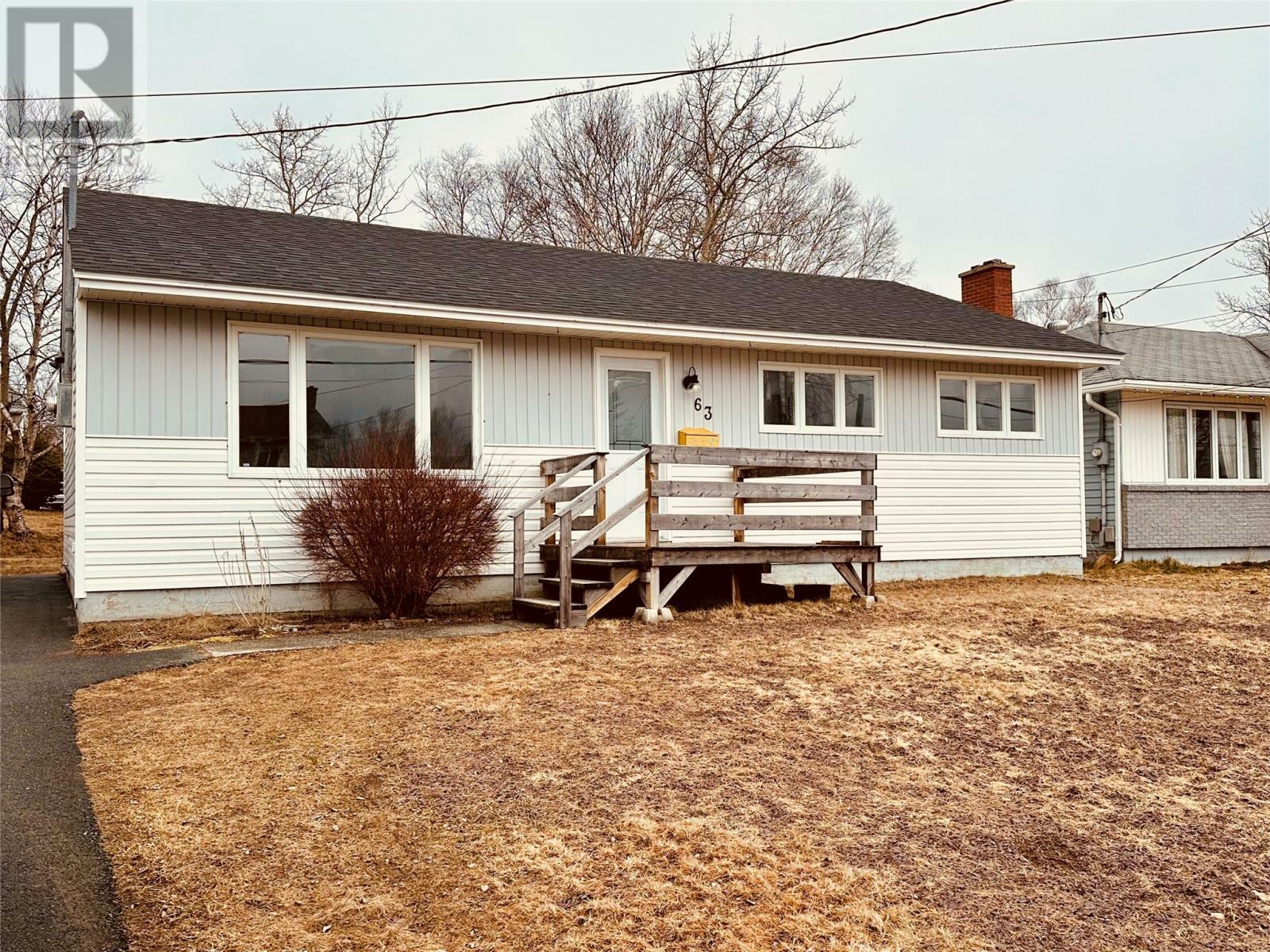 63 Macdonald Drive  Gander NL A1V 1G1 photo