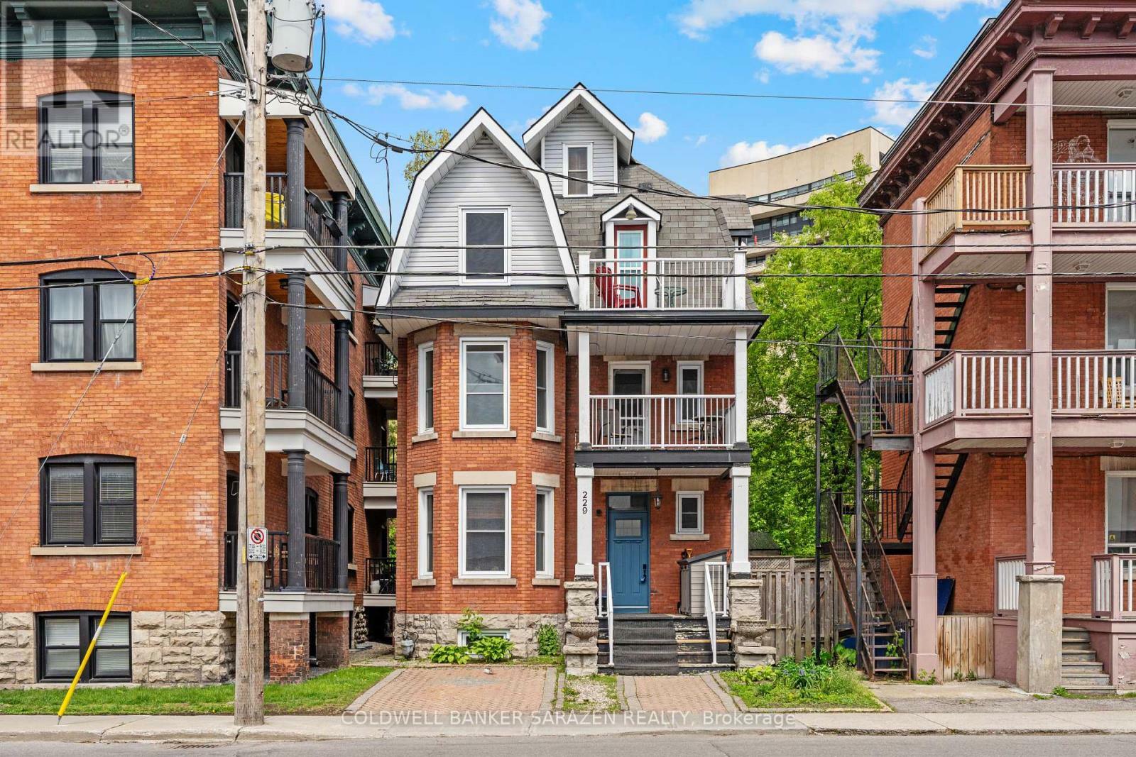 Photo de la propriété:  229 Charlotte Street 1  ON K1N 8L1 