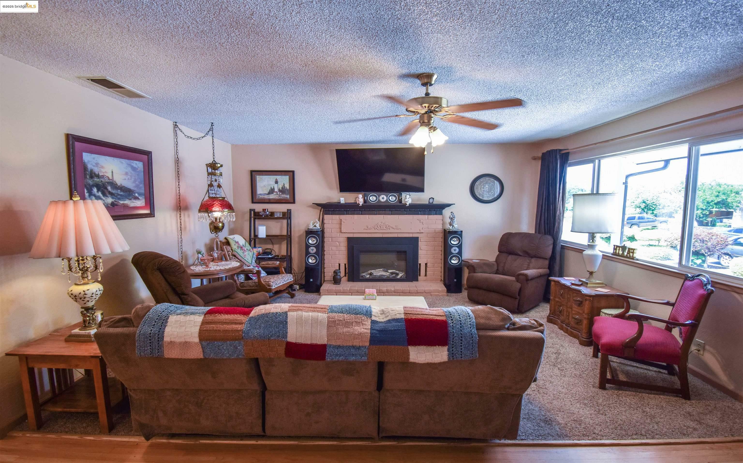 Property Photo:  10569 Jim Brady  CA 95327 