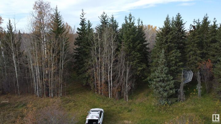 54104 Rr35 38  Rural Lac Ste. Anne County AB T0E 0A0 photo