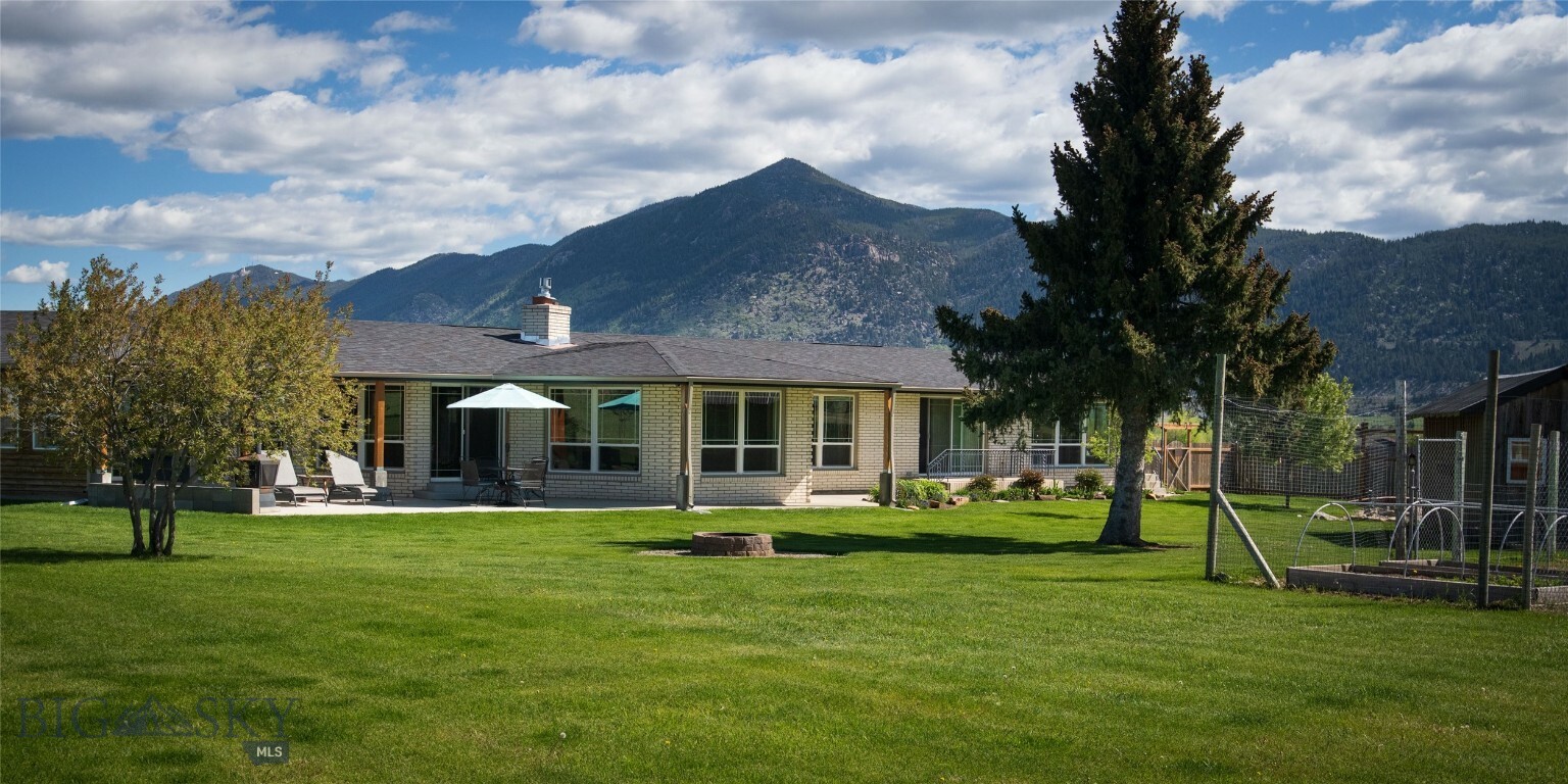 345 Ash Drive  Butte MT 59701 photo