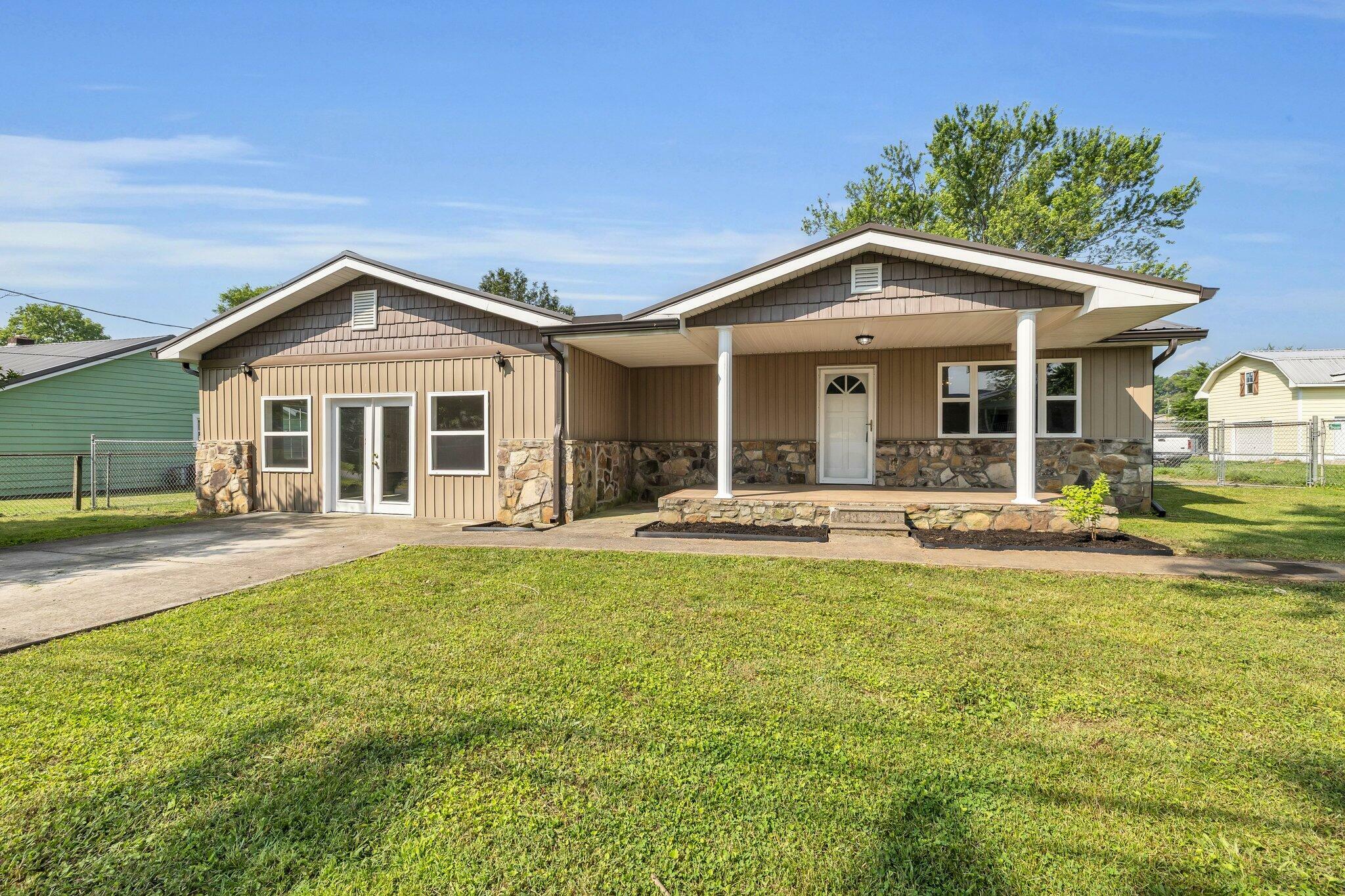 132 Meadowview Lane  Soddy Daisy TN 37379 photo