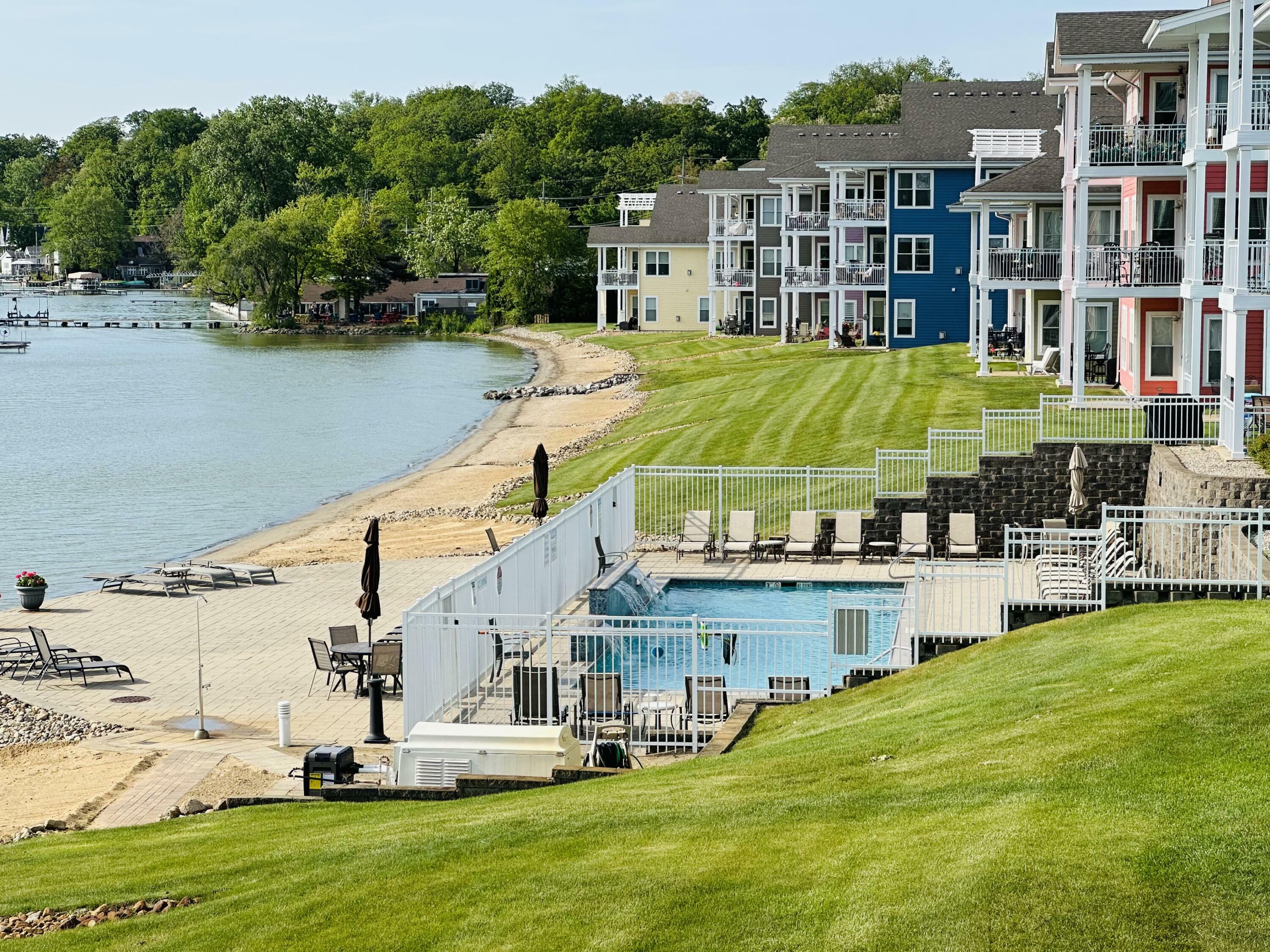 Property Photo: 13304 E Lakeshore Drive 202 IN 46303